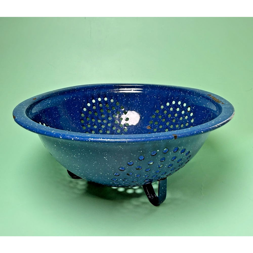 Vintage Teal Blue Speckled Graniteware Enamelware Colander Farmhouse Rustic Prim